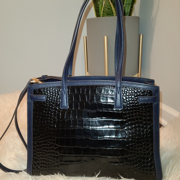 Tory Burch embossed Walker Satchel - Picture 3 of 9